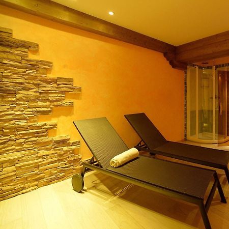 Residence Canada Pinzolo Extérieur photo